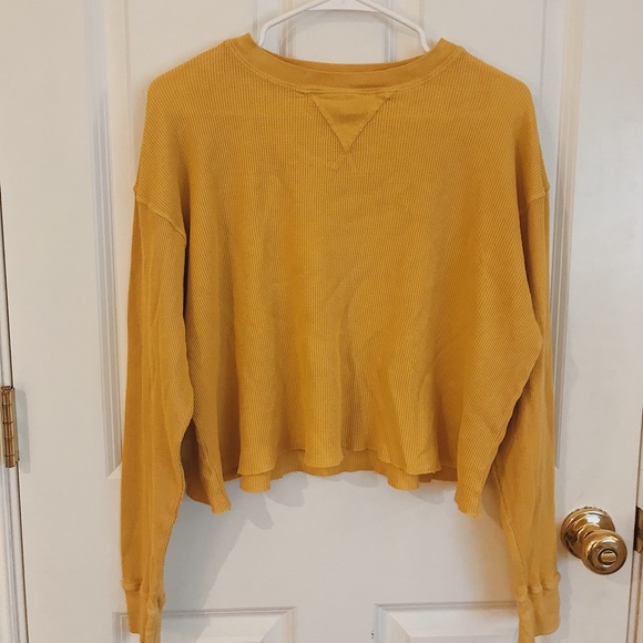 Brandy Melville Tops - Brandy Melville J. Galt Thermal Long sleeve top